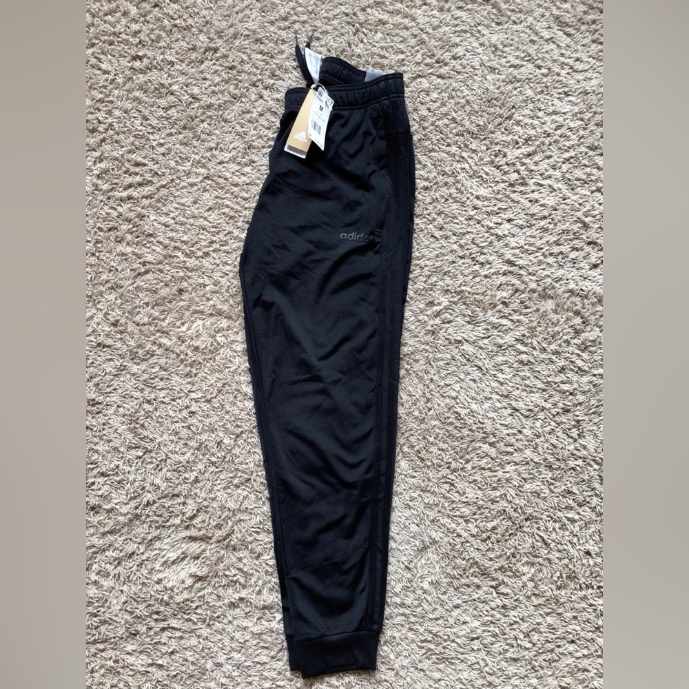 *NEW* Men’s Adidas’s Tri-Pant Size Medium